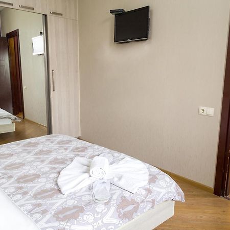 Tbilisi Comfort Apartment ภายนอก รูปภาพ